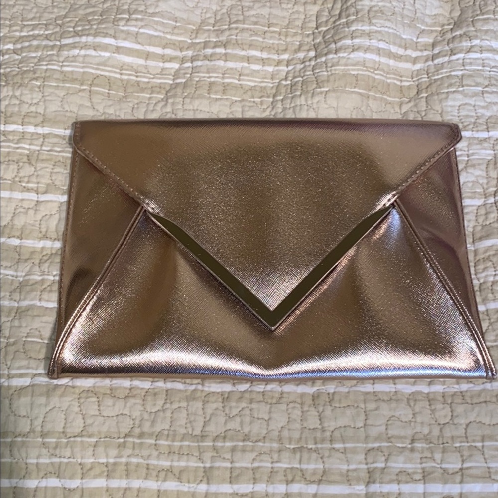 SALE 3/$15 Rose Gold Clutch